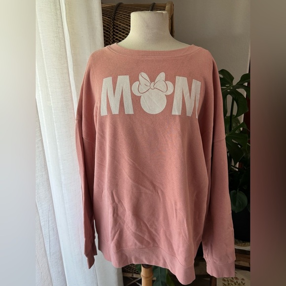 Disney mickie mouse Minnie Pink MOM Sweatshirt - Picture 1 of 3